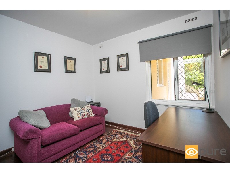 2/18 Beach Street, Cottesloe WA 6011