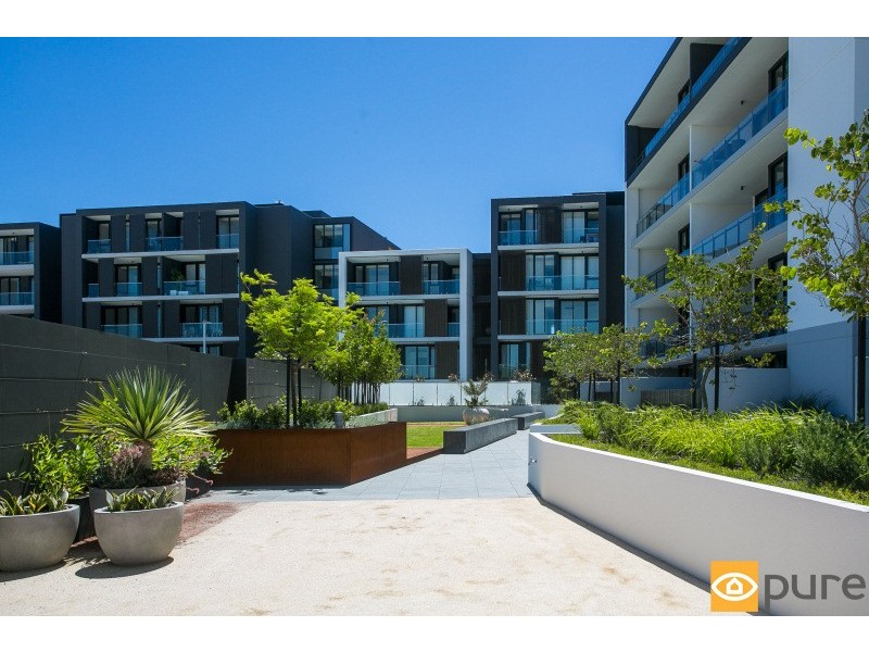 212/17 Freeman Loop, North Fremantle WA 6159