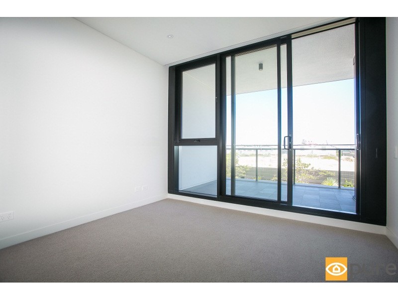 212/17 Freeman Loop, North Fremantle WA 6159