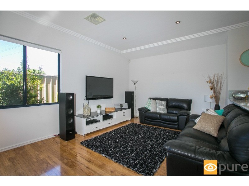 2 Tuart Street, Yokine WA 6060