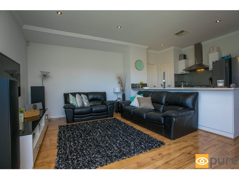 2 Tuart Street, Yokine WA 6060