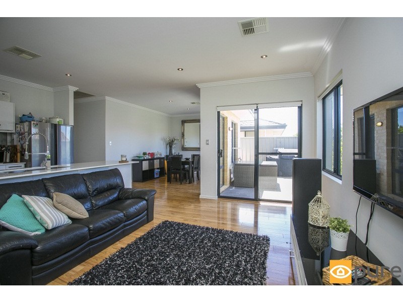 2 Tuart Street, Yokine WA 6060