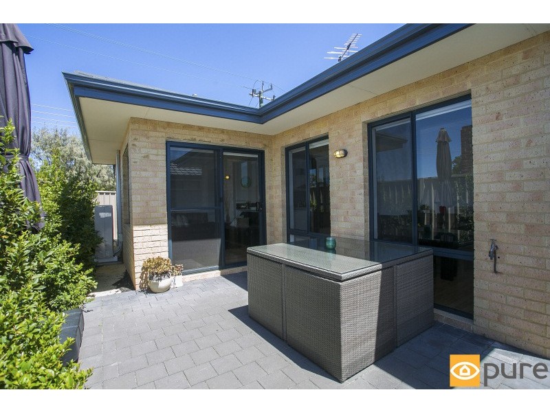 2 Tuart Street, Yokine WA 6060