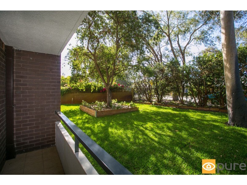 4/143 Onslow Road, Shenton Park WA 6008