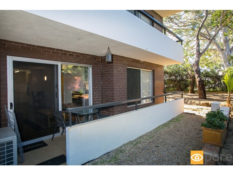 4/143 Onslow Road, Shenton Park WA 6008