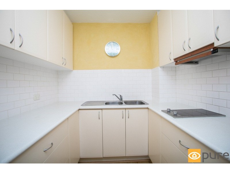 4/143 Onslow Road, Shenton Park WA 6008