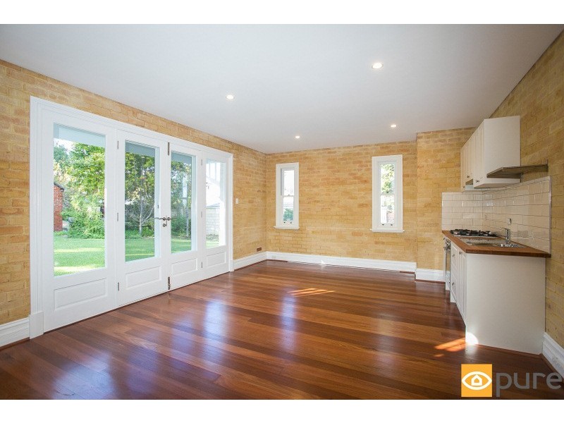 12 Fraser Street, Swanbourne WA 6010