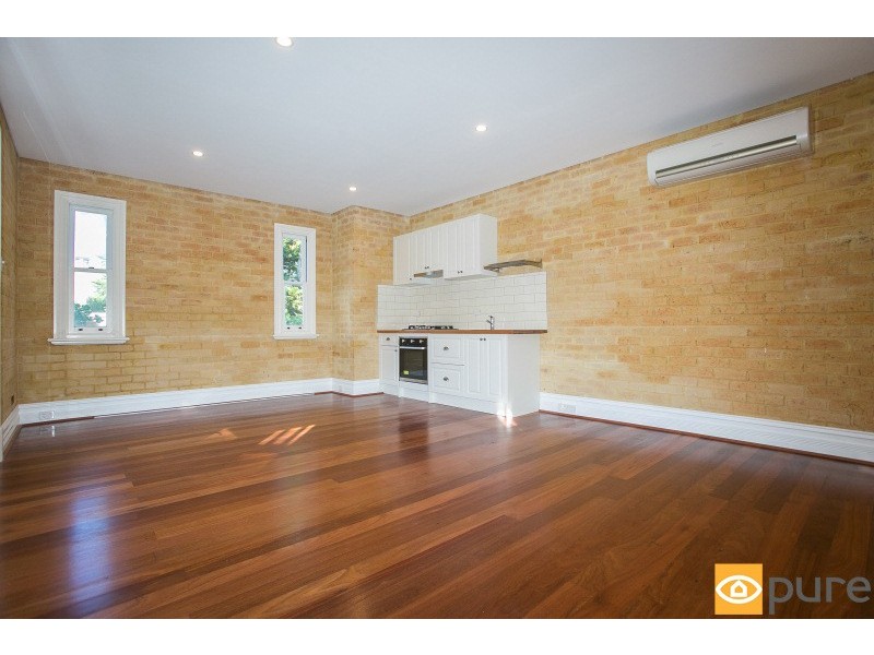 12 Fraser Street, Swanbourne WA 6010