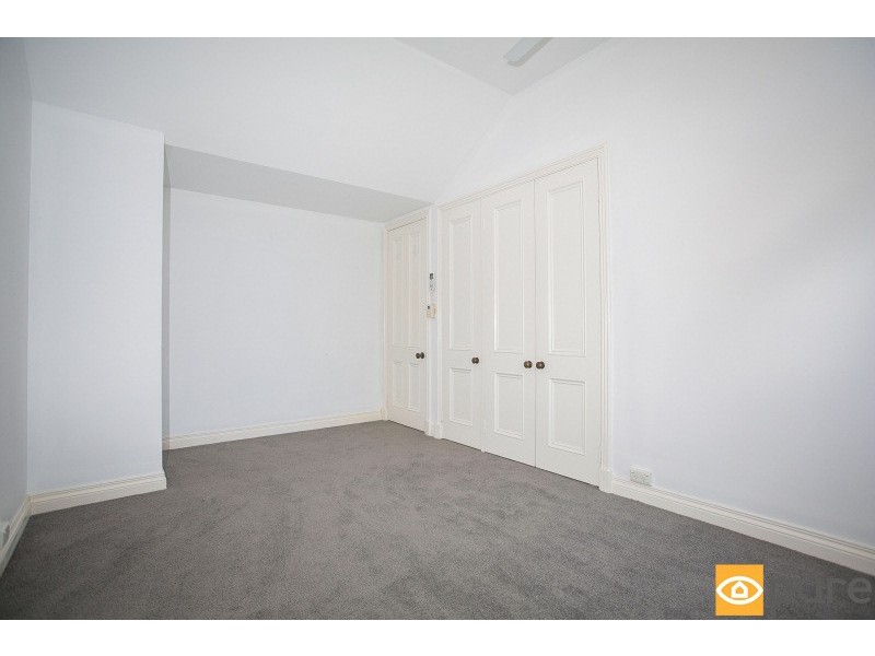 12 Fraser Street, Swanbourne WA 6010