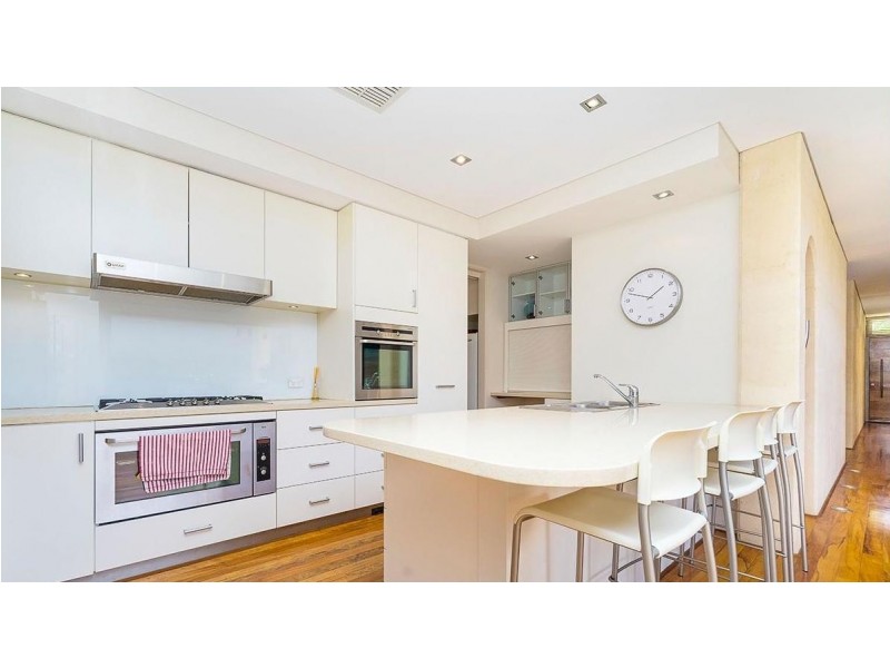 10 Bostock Road, Nedlands WA 6009