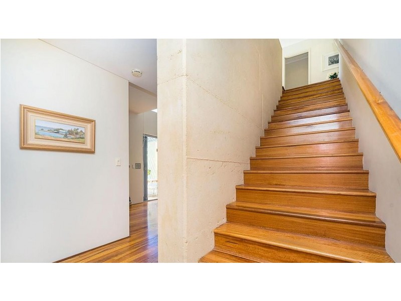 10 Bostock Road, Nedlands WA 6009