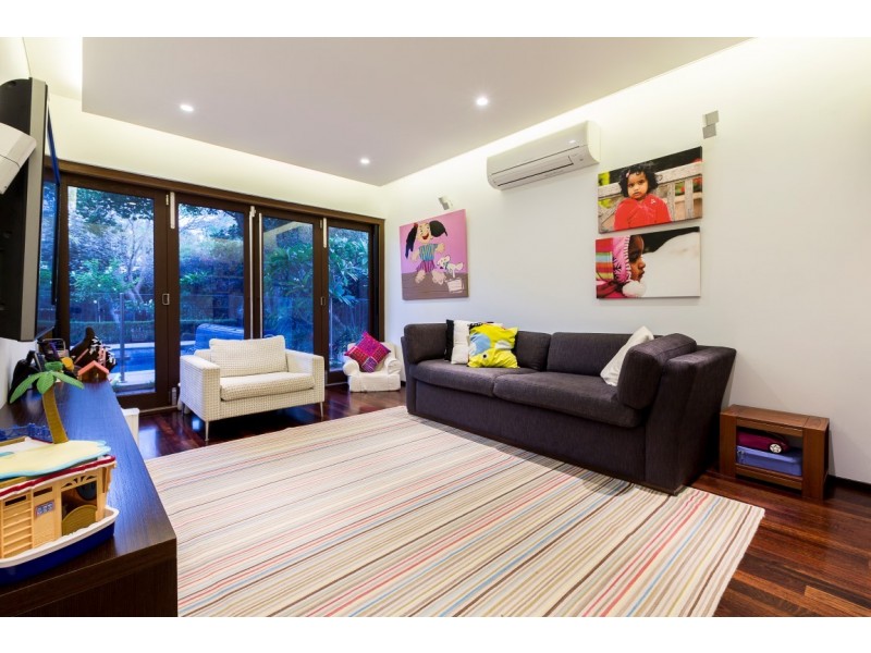12 Rene Road, Dalkeith WA 6009