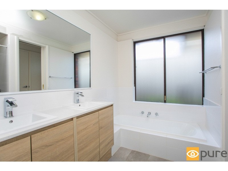 24 Wirilda Crescent, Greenwood WA 6024