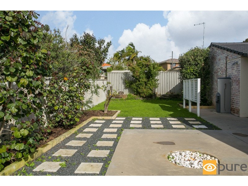 24 Wirilda Crescent, Greenwood WA 6024