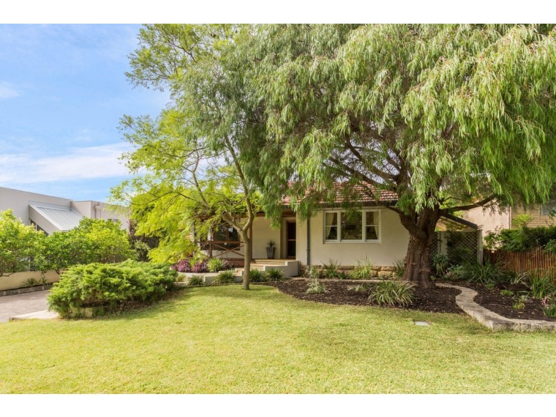 62 Clement Street, Swanbourne WA 6010