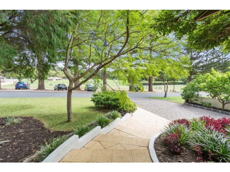 62 Clement Street, Swanbourne WA 6010