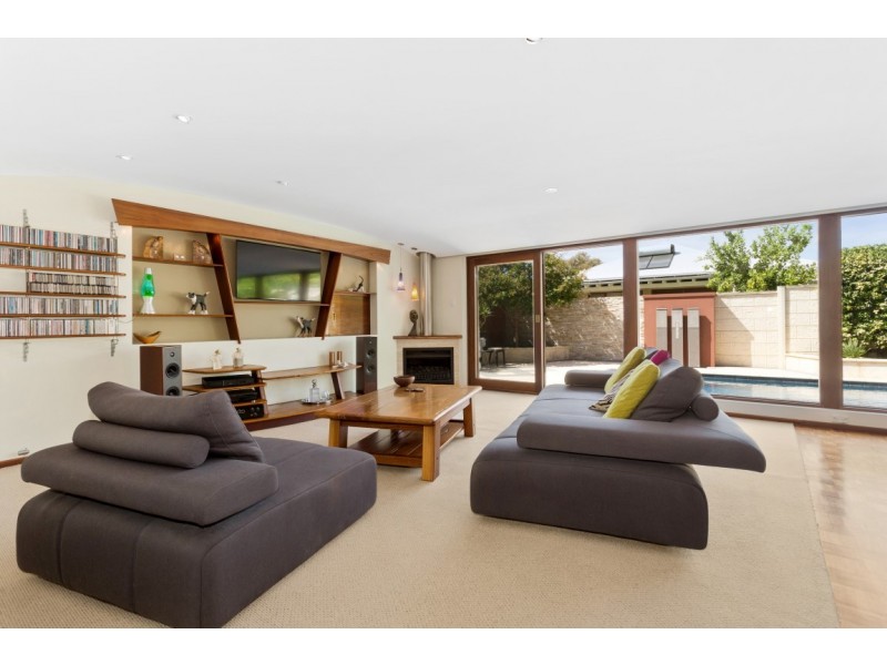 62 Clement Street, Swanbourne WA 6010