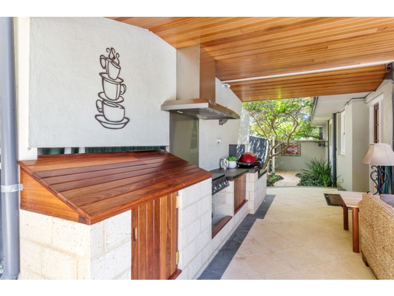 62 Clement Street, Swanbourne WA 6010