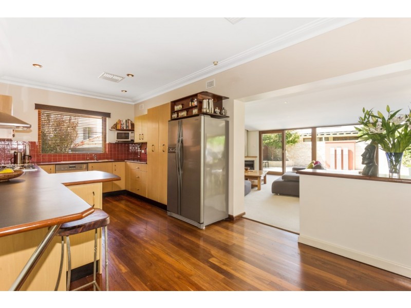 62 Clement Street, Swanbourne WA 6010