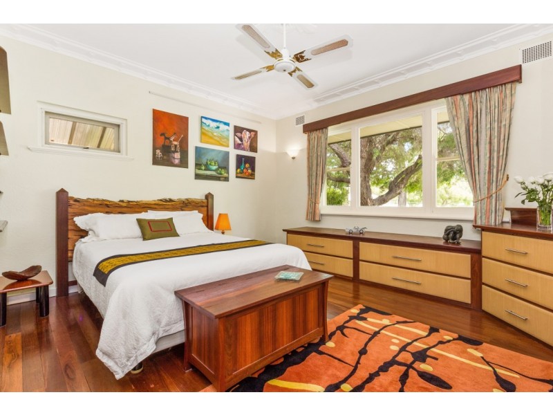 62 Clement Street, Swanbourne WA 6010