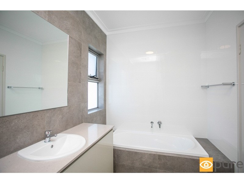 2/43 Troy Terrace, Daglish WA 6008