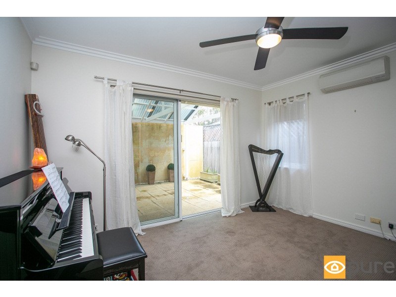 28 McNamara Way, Cottesloe WA 6011