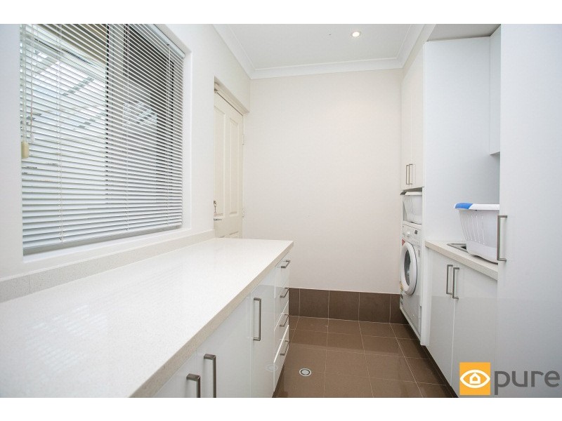 28 McNamara Way, Cottesloe WA 6011