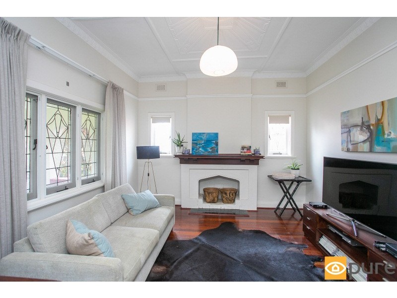 2 Harvey Road, Shenton Park WA 6008