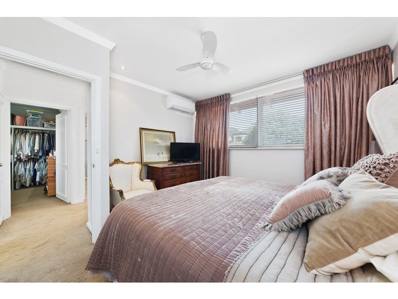 2A Cliff Road, Claremont WA 6010