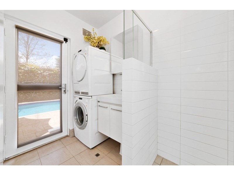 2A Cliff Road, Claremont WA 6010