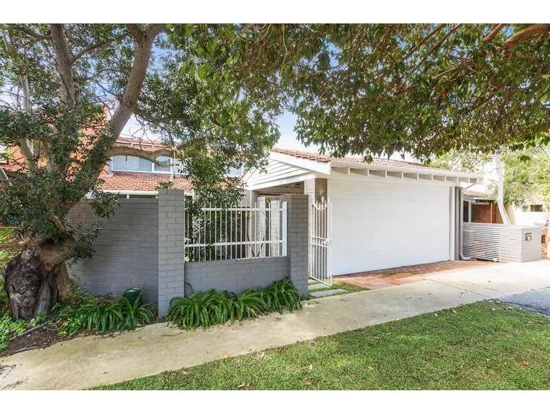 2A Cliff Road, Claremont WA 6010