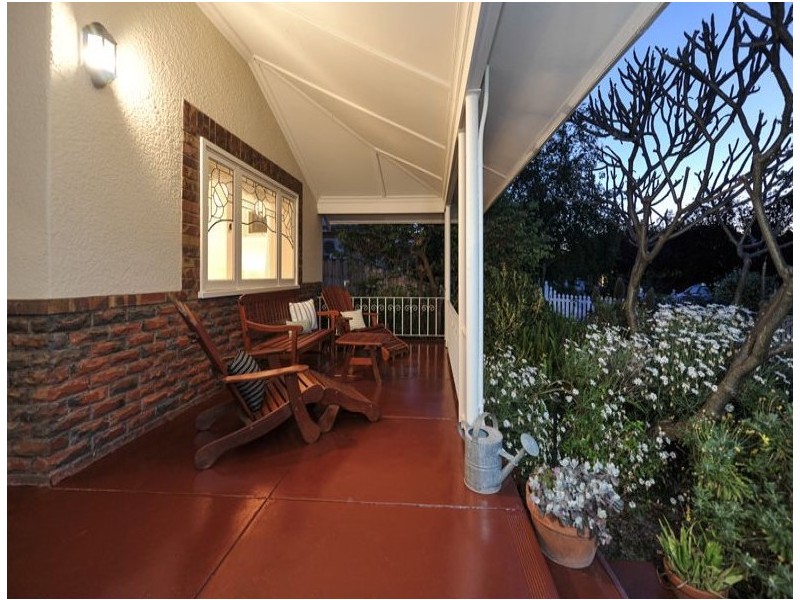 8 Rene Road, Dalkeith WA 6009