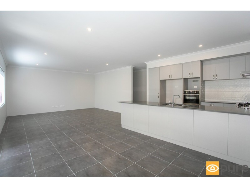 18B Broadway, Embleton WA 6062