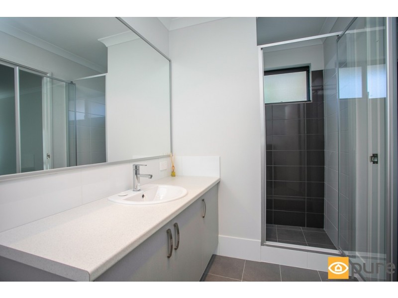 18B Broadway, Embleton WA 6062