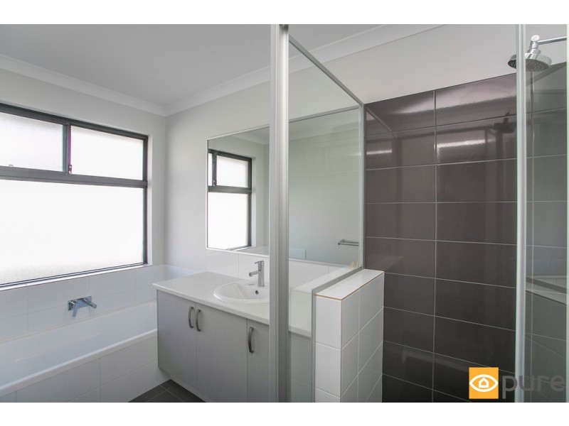 18B Broadway, Embleton WA 6062