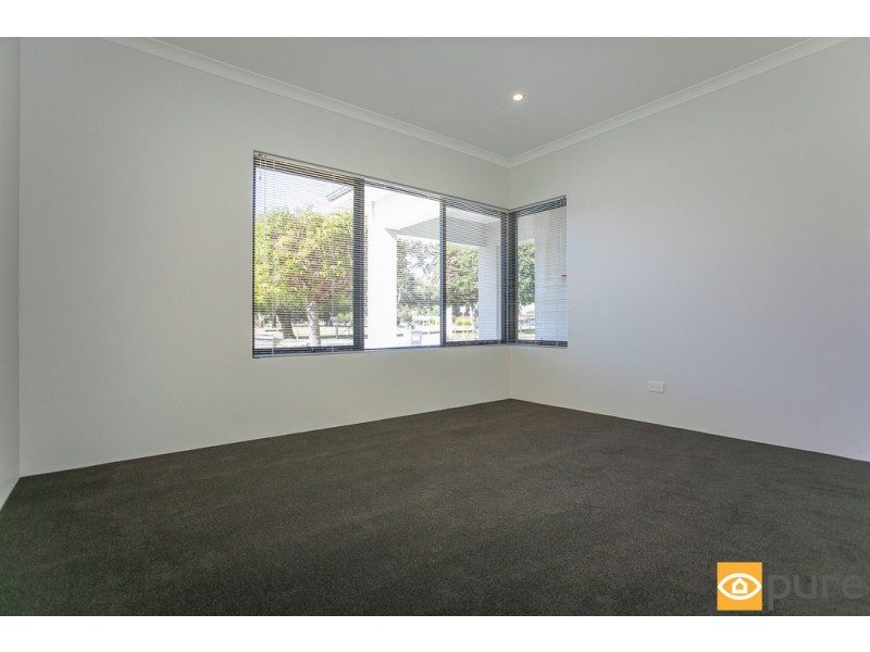 18B Broadway, Embleton WA 6062