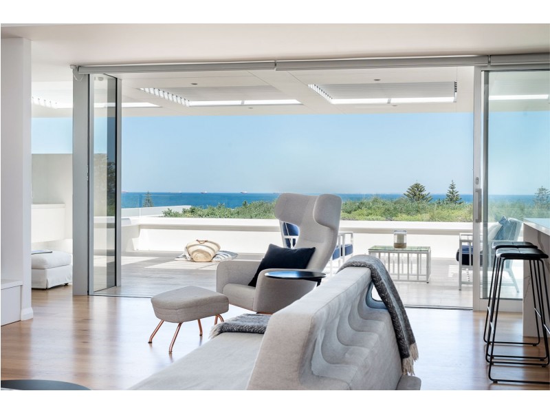 10/15 Overton Gardens, Cottesloe WA 6011