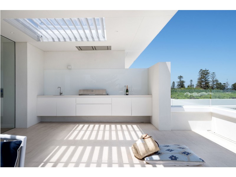 10/15 Overton Gardens, Cottesloe WA 6011