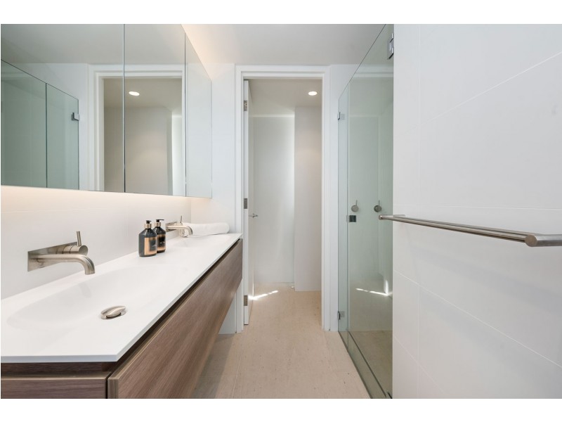 10/15 Overton Gardens, Cottesloe WA 6011