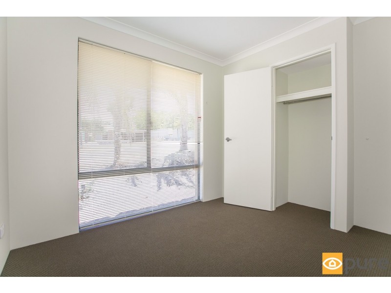 1/45 Colne Way, Girrawheen WA 6064