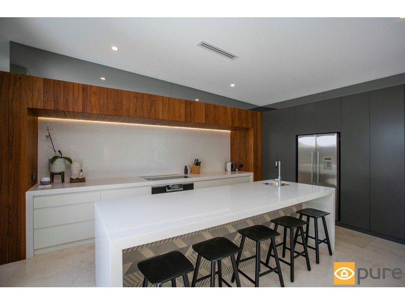 8 Rosebery Street, Jolimont WA 6014