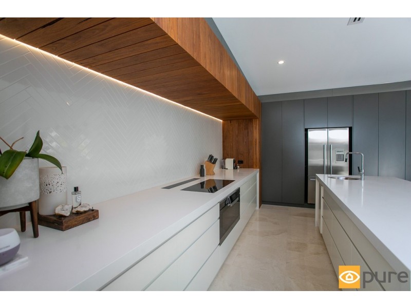 8 Rosebery Street, Jolimont WA 6014