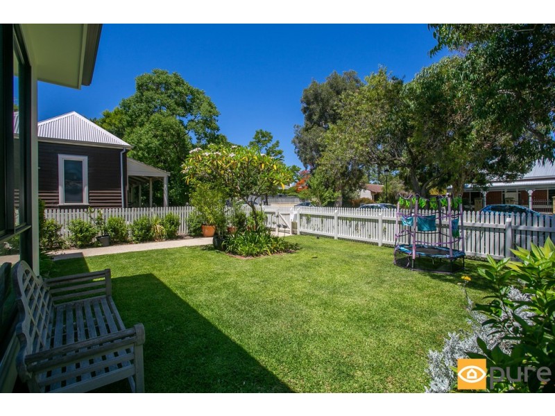 8 Rosebery Street, Jolimont WA 6014