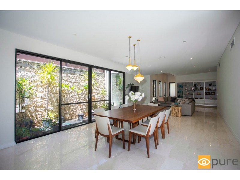 8 Rosebery Street, Jolimont WA 6014