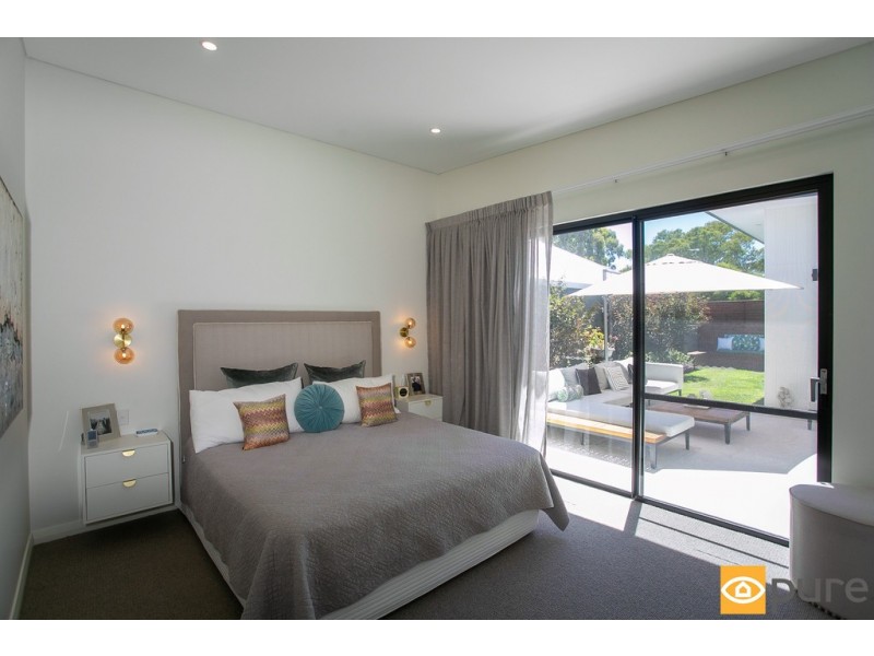 8 Rosebery Street, Jolimont WA 6014