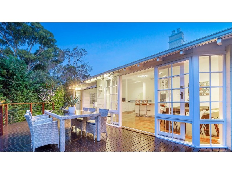 92 Bruce Street, Nedlands WA 6009