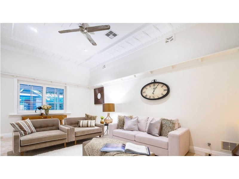 92 Bruce Street, Nedlands WA 6009