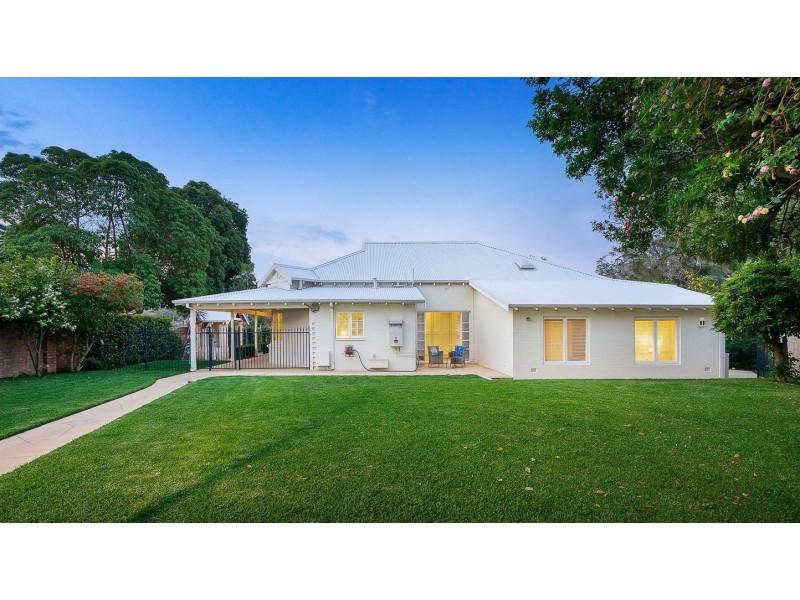 92 Bruce Street, Nedlands WA 6009