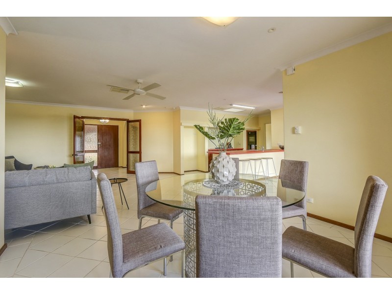 24 McKenzie Road, Samson WA 6163