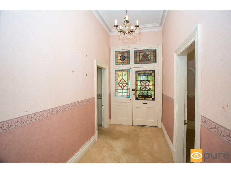 8 Goldsworthy Road, Claremont WA 6010